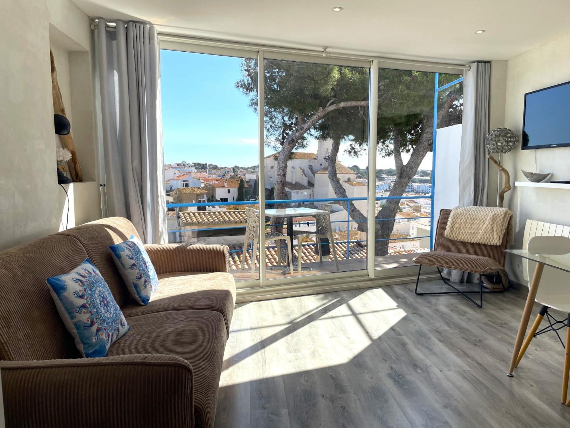 Tusquets - Apartamento Con Vistas Al Mar Cadaques Luaran gambar