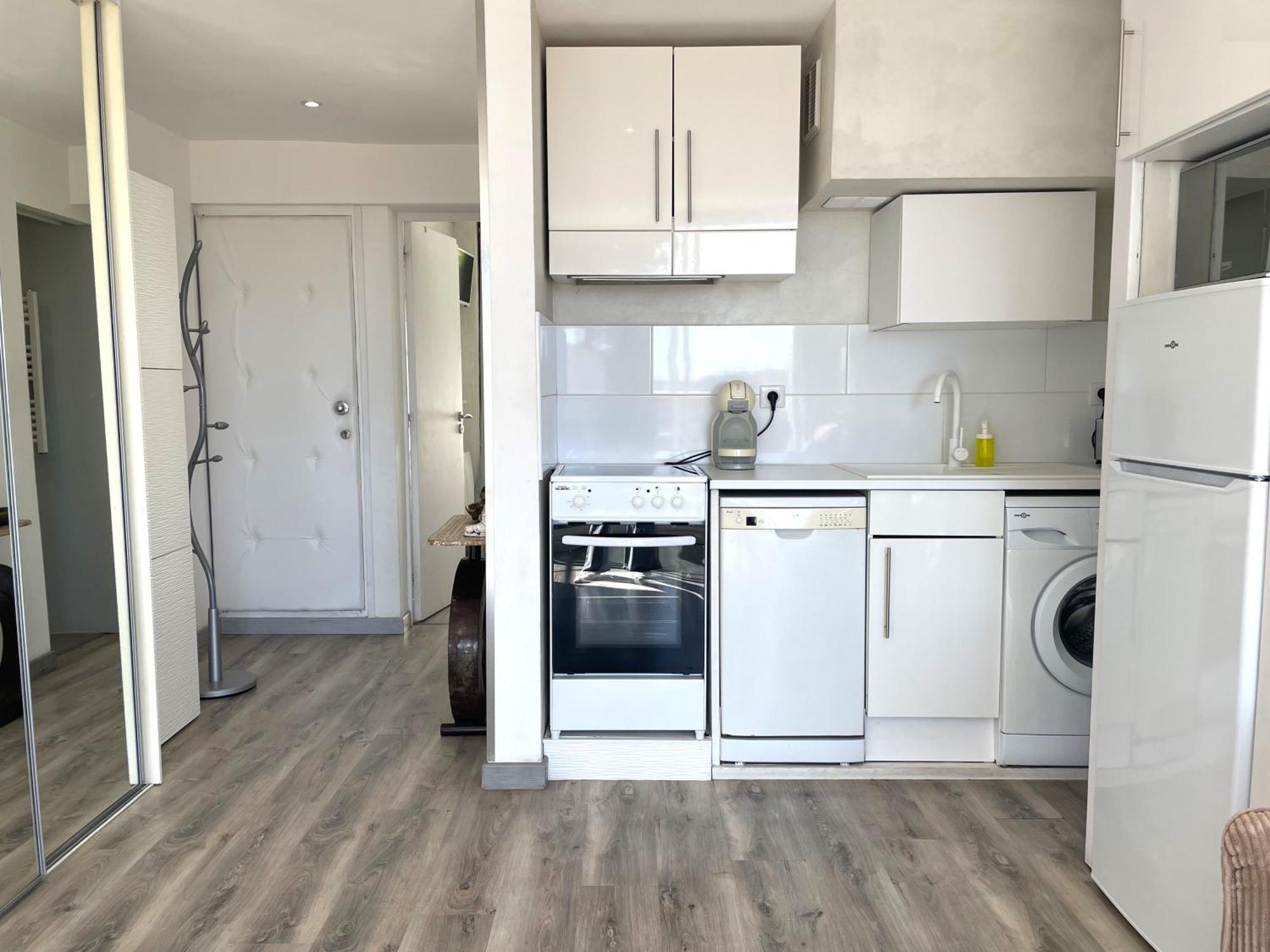 Tusquets - Apartamento Con Vistas Al Mar Cadaques Luaran gambar